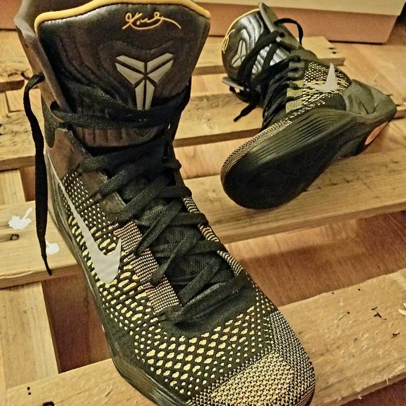 NIKE KOBE 9 IX ELITE INSPERATION, Black and Yellow Lakers main image 8